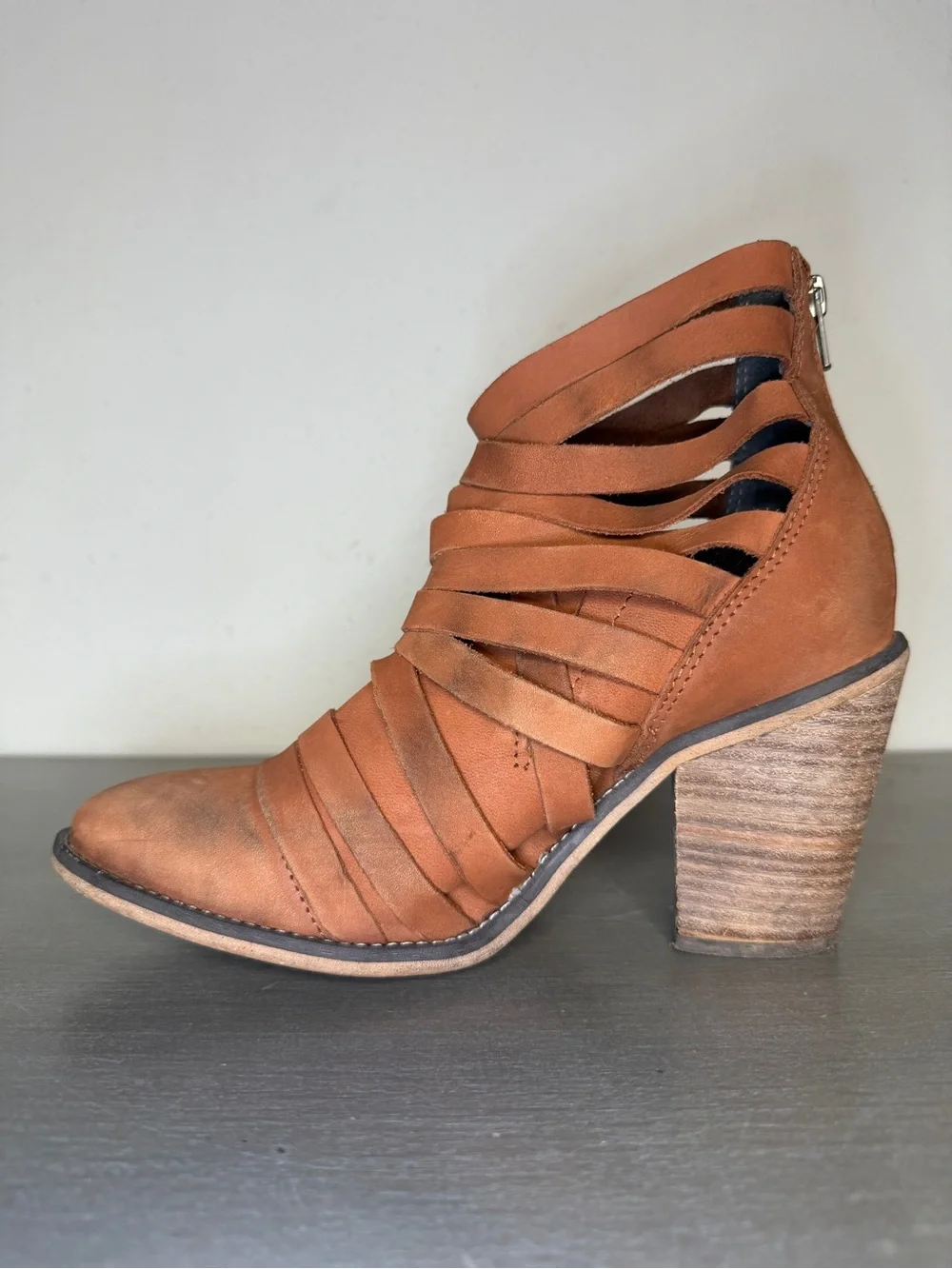 Free People Leather Strappy Heeled Sandals Women's Size 39 EU Made In Portugal - Picture 6 of 10